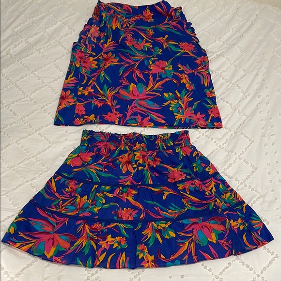 J. Crew Vibrant Floral two piece set medium Mini Skirt large top EUC - Picture 2 of 14